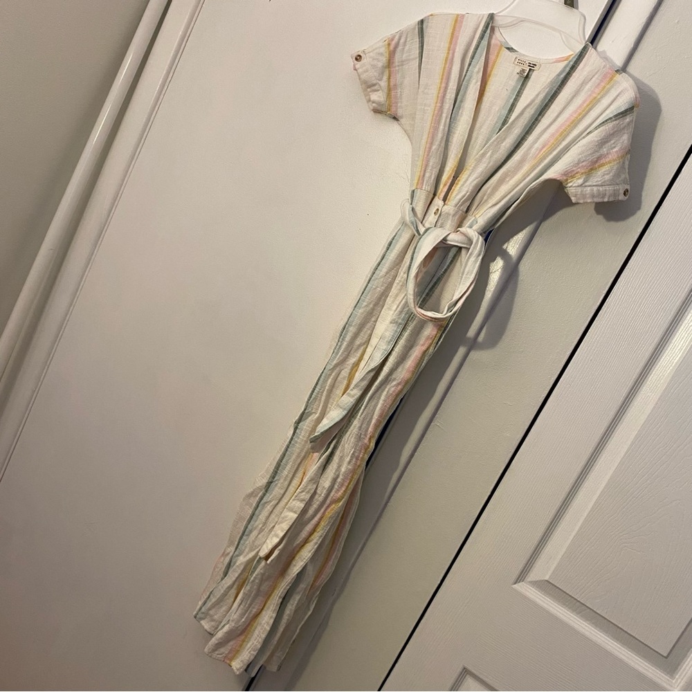 NWOT Billabong linen jumpsuit, size XS